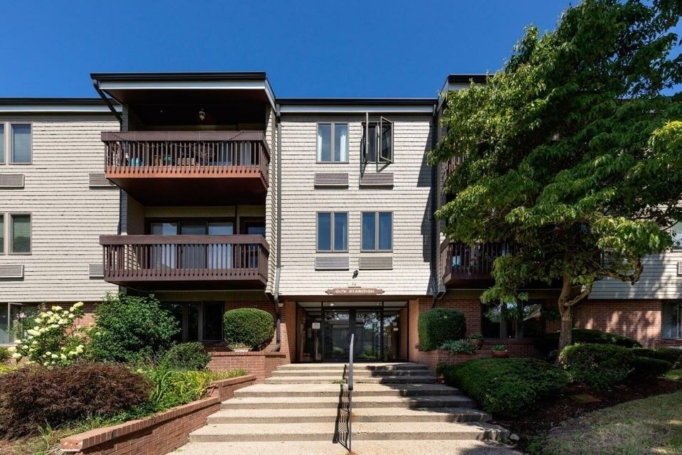 Property Photo:  54 Old Colony Way U  MA 02654 