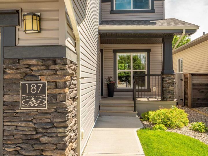 Property Photo: 187 Westgate Drive AB T1M 0E2