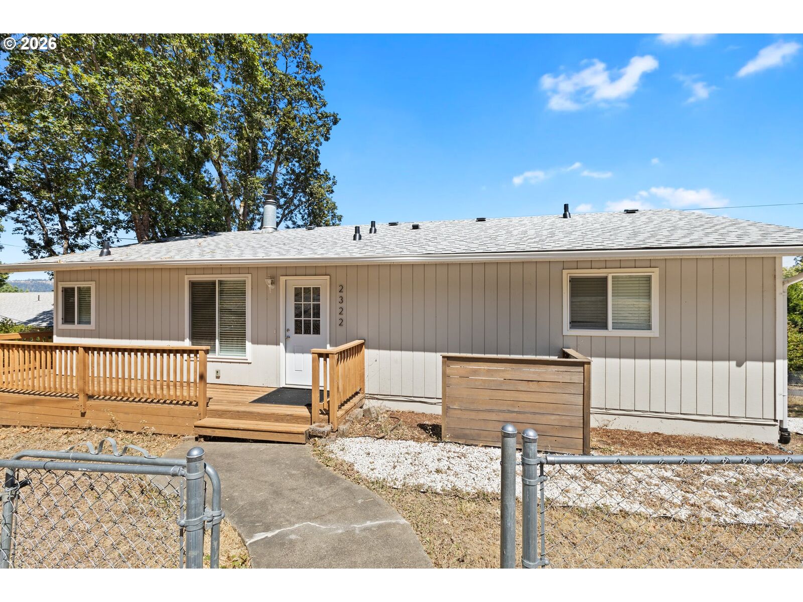 Property Photo: 2322 W Military Ave OR 97471