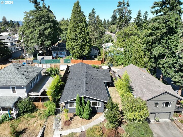 Property Photo:  3408 N St  WA 98663 