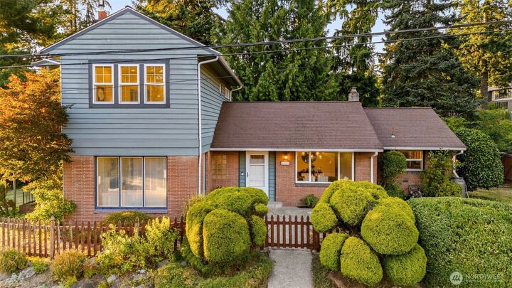 Property Photo: 12703 4th Avenue NW WA 98177