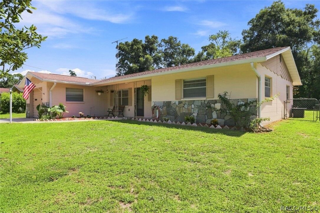 Property Photo:  1285 N Haggerty Point  FL 34429 