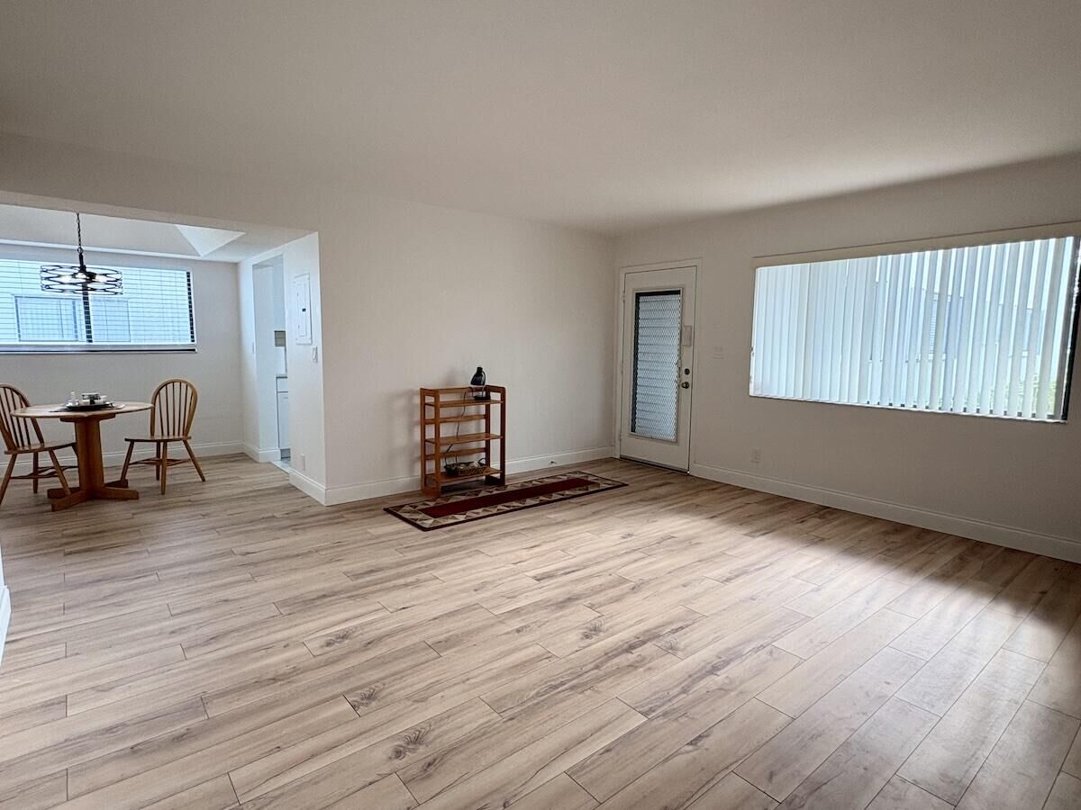 Property Photo: 15091 Ashland Circle I FL 33484