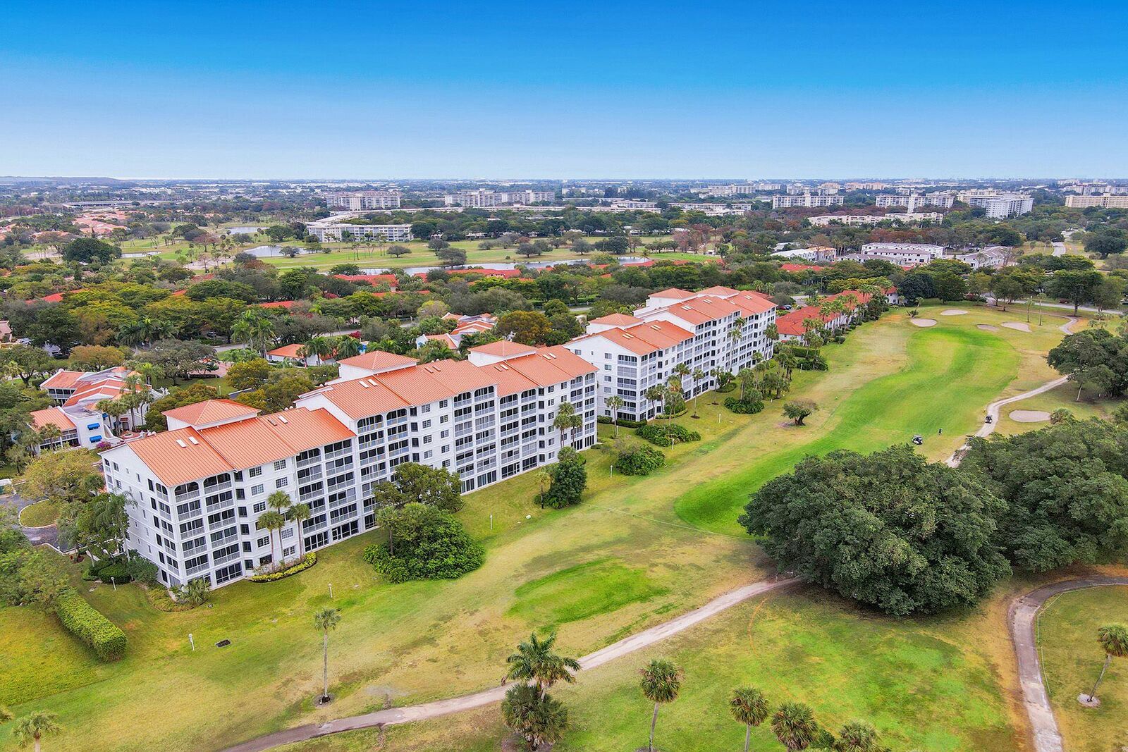 Property Photo: 4114 W Palm Aire Drive 141B FL 33069