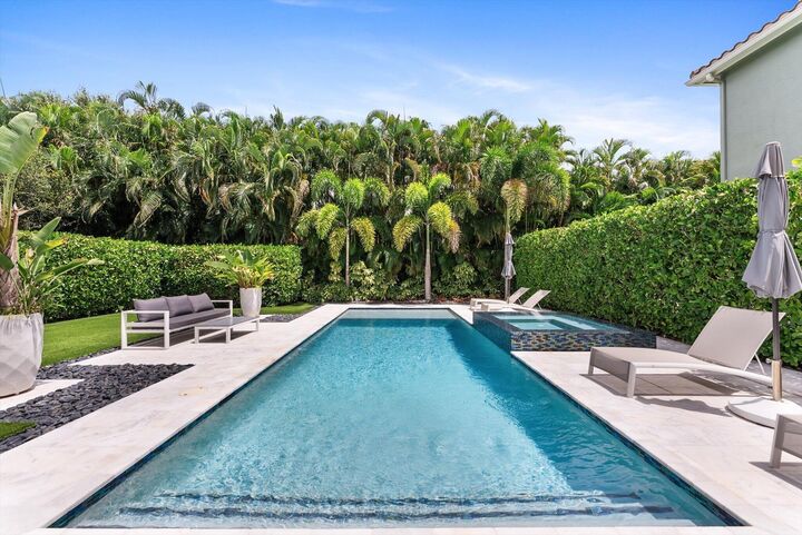 Property Photo: 8159 Hutchinson Court FL 33446