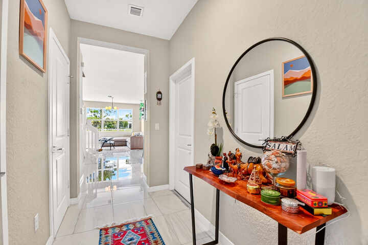 Property Photo: 8714 Via Mar Rosso FL 33467