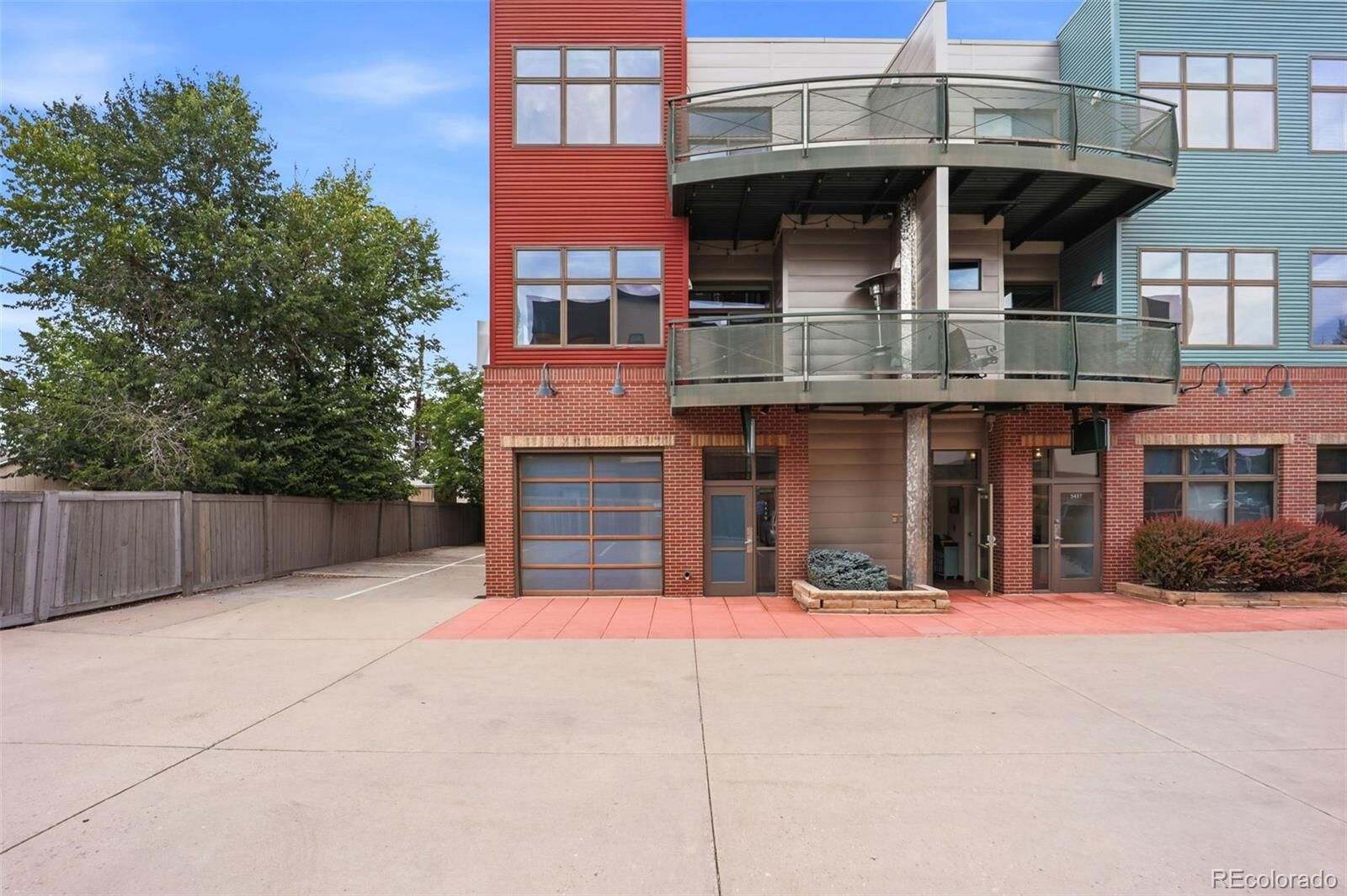 Property Photo:  5439 S Prince Street  CO 80120 