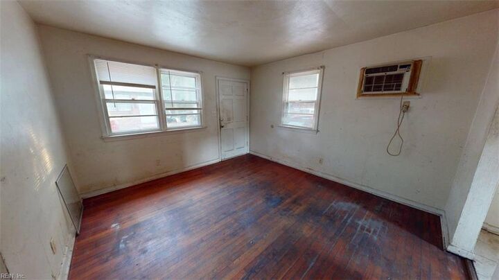Property Photo:  1252 Norview Ave  VA 23513 