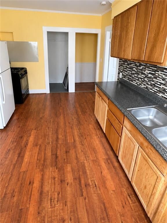 Property Photo:  109 Pocasset Avenue 2  RI 02909 