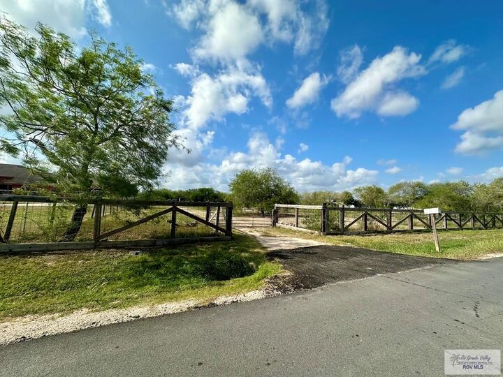 Property Photo: 4456 S Browne St TX 78521