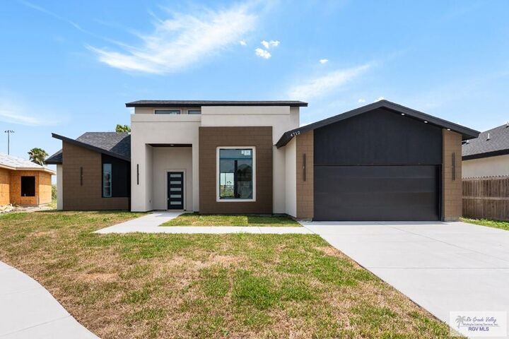 Property Photo: 4712 River Oak Cir TX 78520