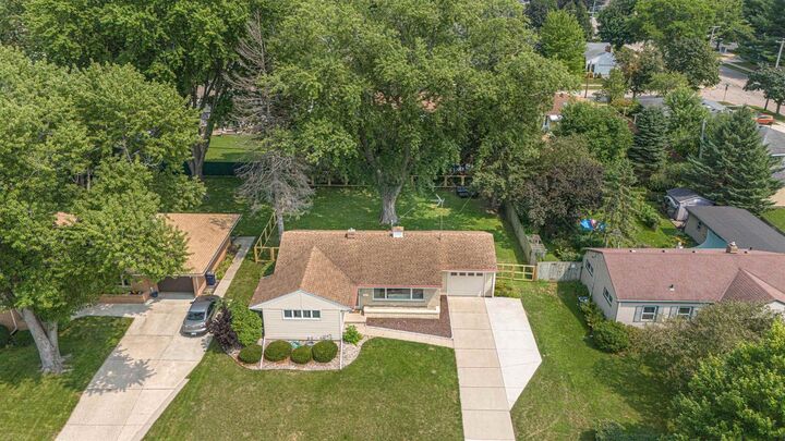 Property Photo:  816 N Randall Avenue  WI 53545 