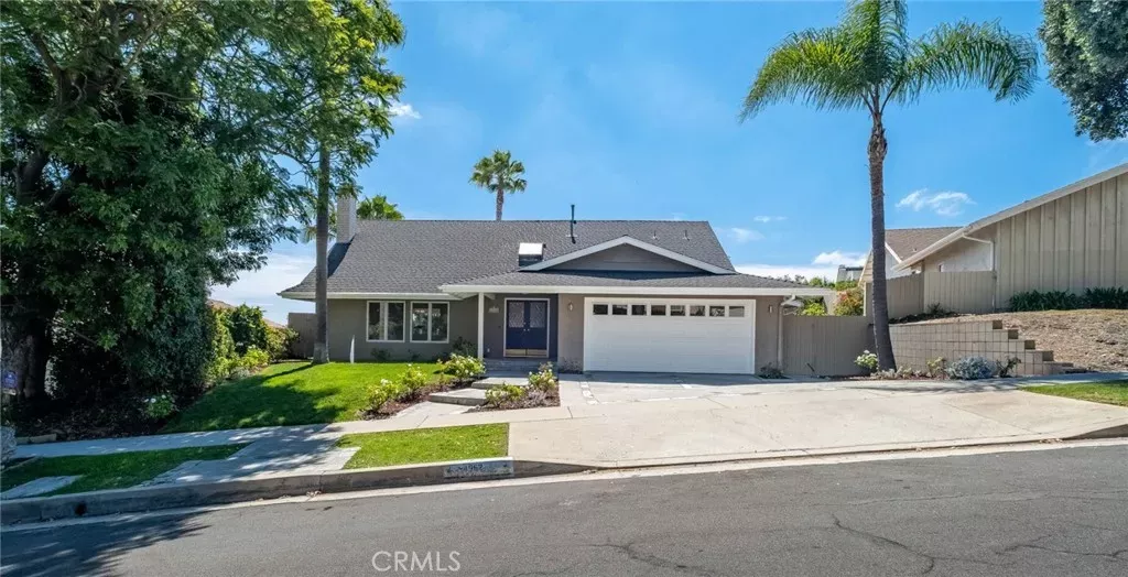 Property Photo: 4962 Silver Arrow CA 90275