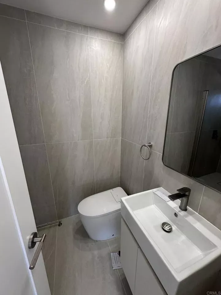 Property Photo:  5020 Frink Ave  CA 92117 