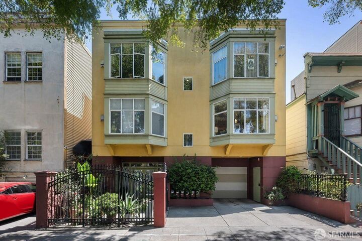 Property Photo:  2773 Folsom Street 201  CA 94110 