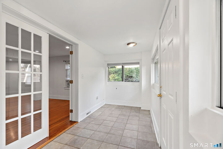Property Photo:  48 Bouton Street East  CT 06907 