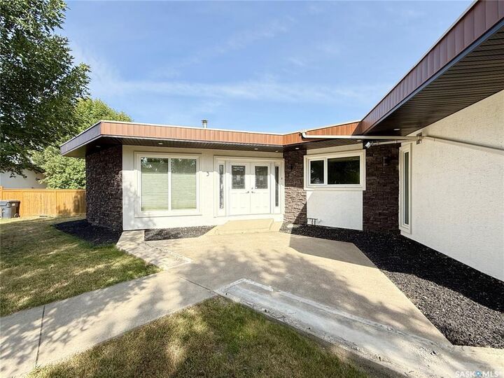 Property Photo: 3 McLelland Bay SK S4H 2V3