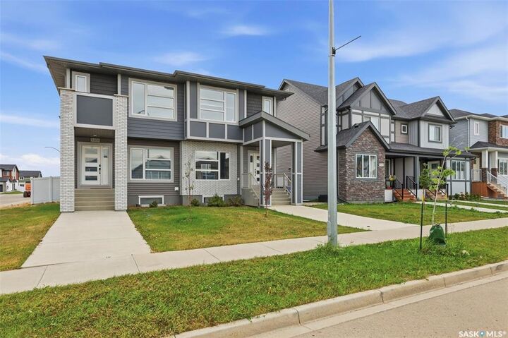 Property Photo: 605 Feheregyhazi Boulevard SK S7W 0Z4