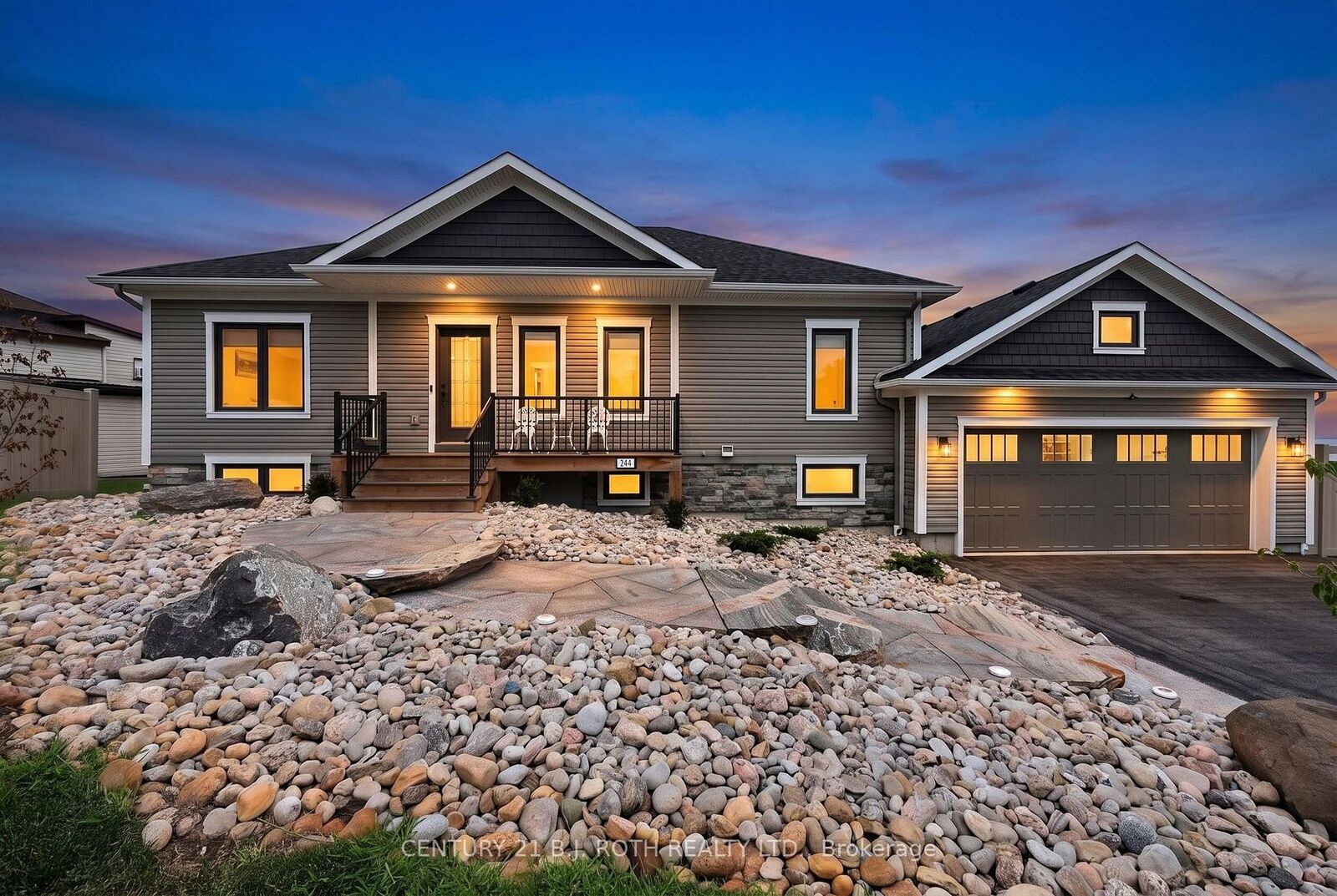 Property Photo:  244 Frank Street  ON L4R 1H4 