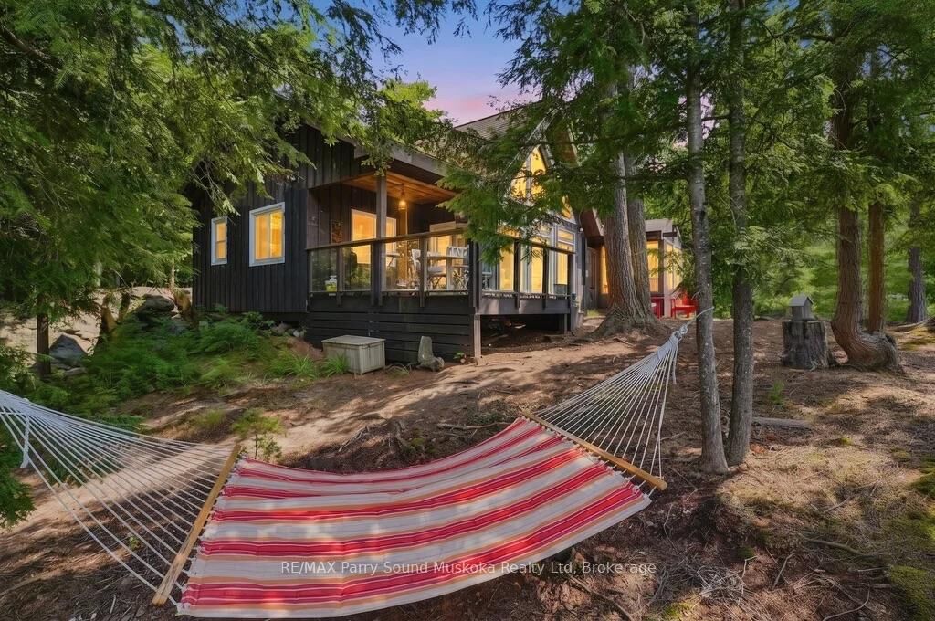 Property Photo:  24 Arbor Vitae Island  ON P0A 1G0 