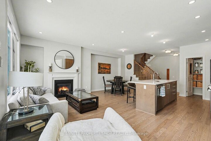 Property Photo:  551 Cardamom Terrace  ON K2S 2X7 