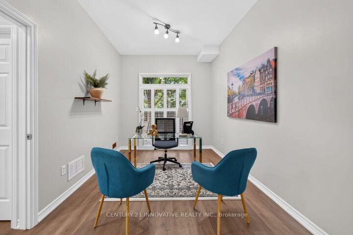 Photo de la propriété:  3071 Treadwells Drive 13  ON L4X 0A1 