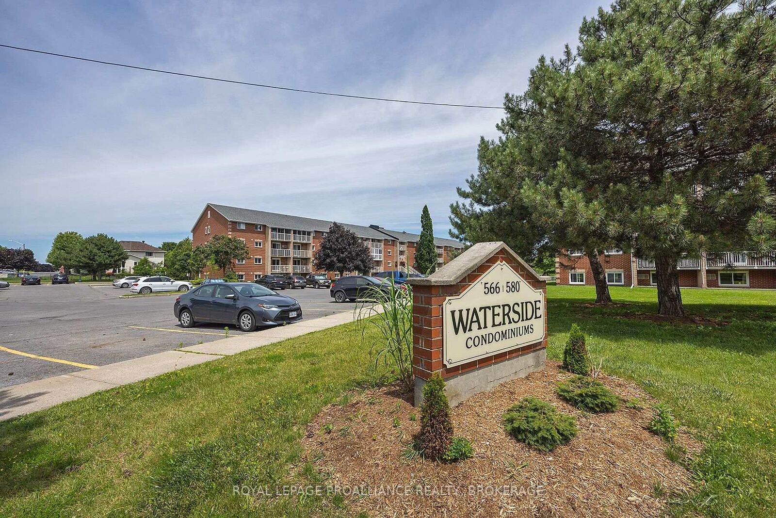 Photo de la propriété:  580 Armstrong Road 201  ON K7M 8M3 