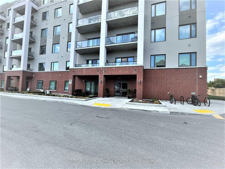 Property Photo:  64 Queen Street G3  ON L0L 1L0 