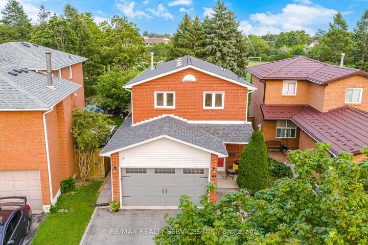 Property Photo:  10 Valonia Drive  ON L6V 4J2 