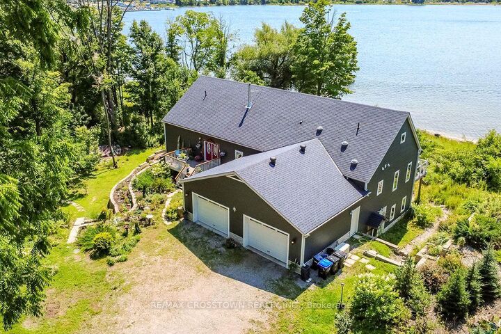 Property Photo: 243 Champlain Road ON L9M 1S2