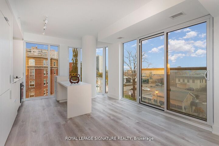 Property Photo: 370 Martha Street 304 ON L7R 0G9