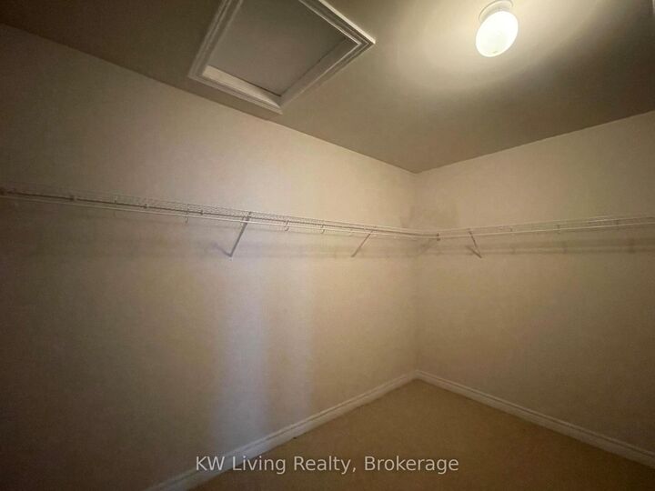 Property Photo:  8 Lakelawn Road 27  ON L3M 0G1 