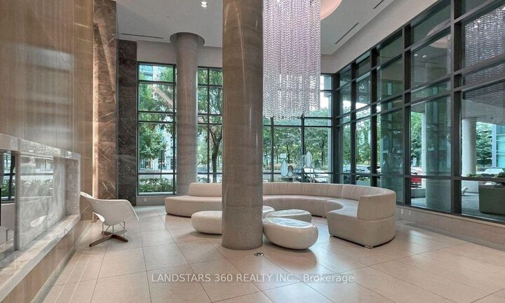 Property Photo:  215 Fort York Boulevard 1005  ON M5V 4A2 
