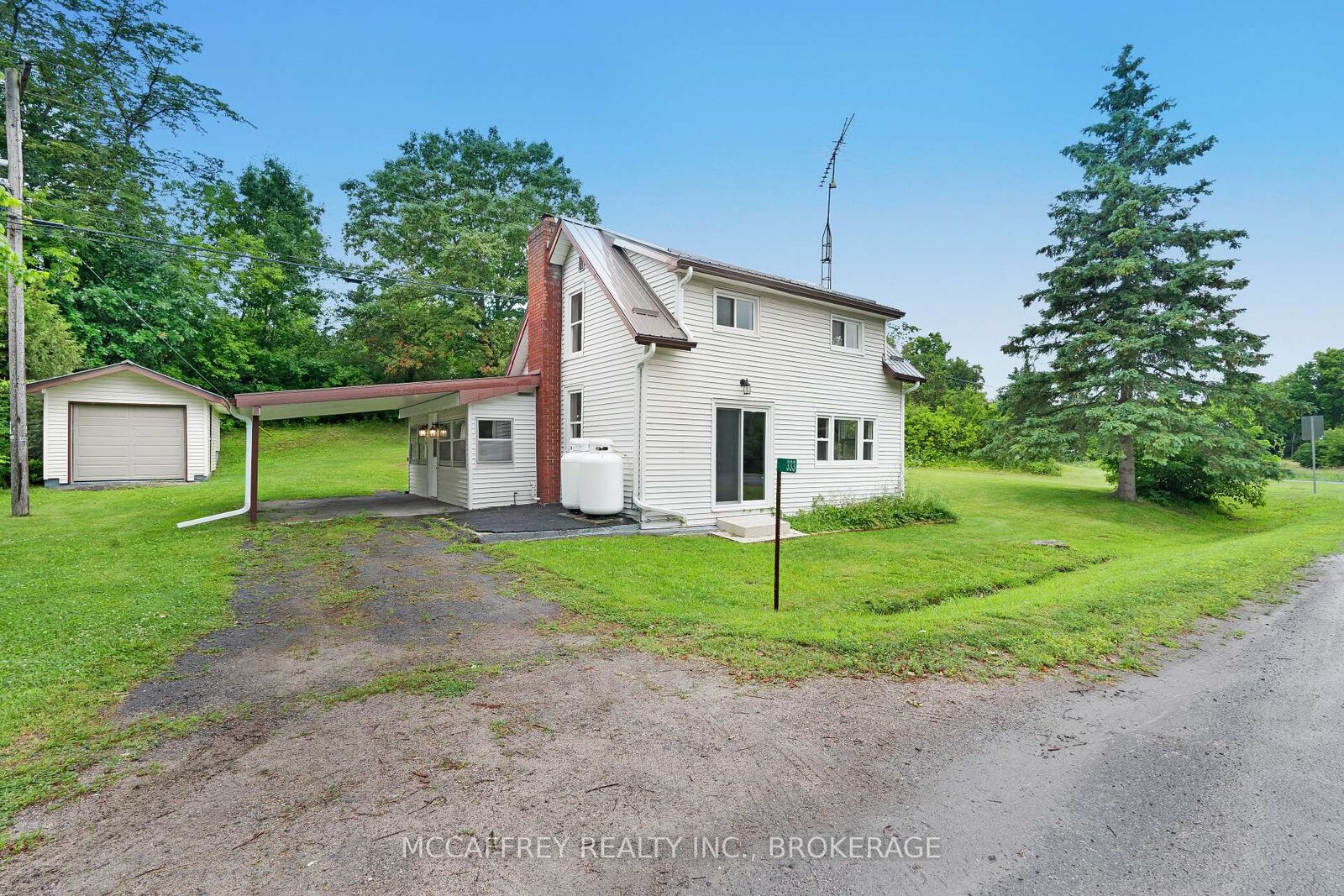 Property Photo:  333 Burridge Road  ON K0H 1T0 