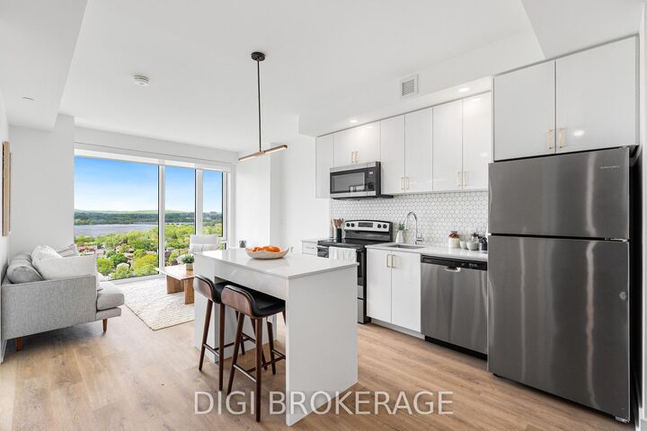Property Photo:  2070 Scott Street 1405  ON K1Z 0C8 