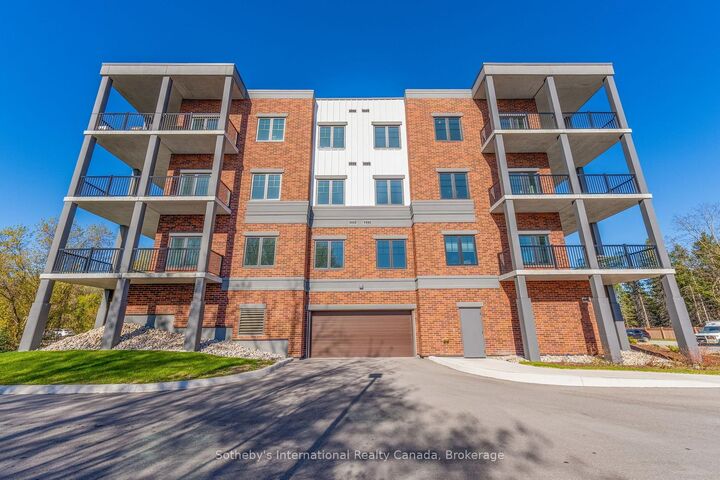Property Photo:  121 Mary Street 423  ON L0M 1G0 