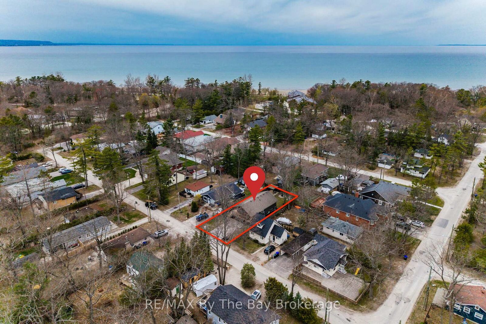 Property Photo: 12 5th Lane ON L9Z 2E9