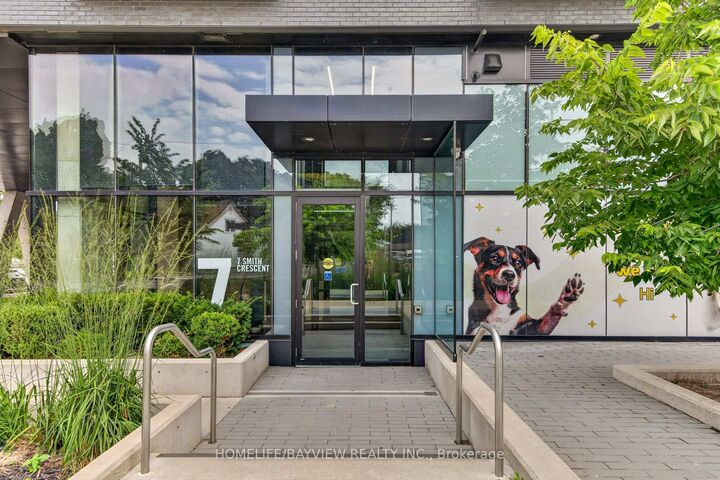 Property Photo:  7 Smith Crescent 609  ON M8Z 0G3 