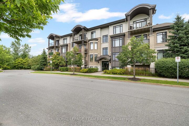 Property Photo: 655 Beauparc Private 104 ON K1J 0A2