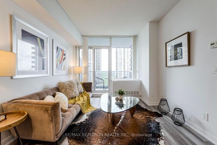4968 Yonge Street 1505 — photo 1