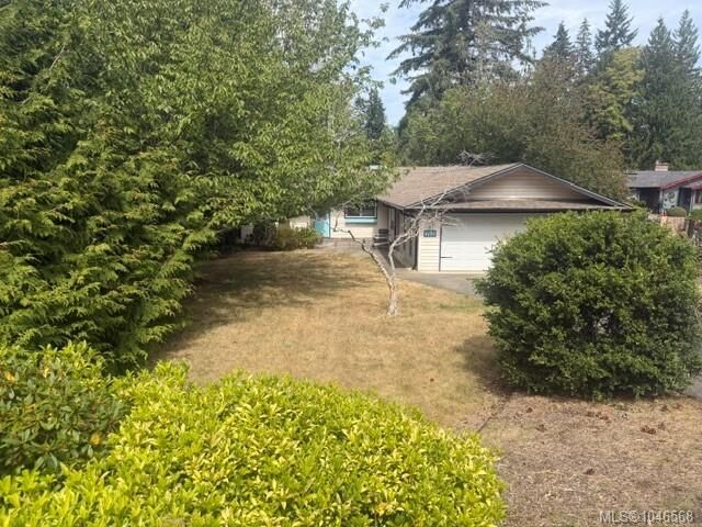 783 Canyon Crescent Dr — photo 1