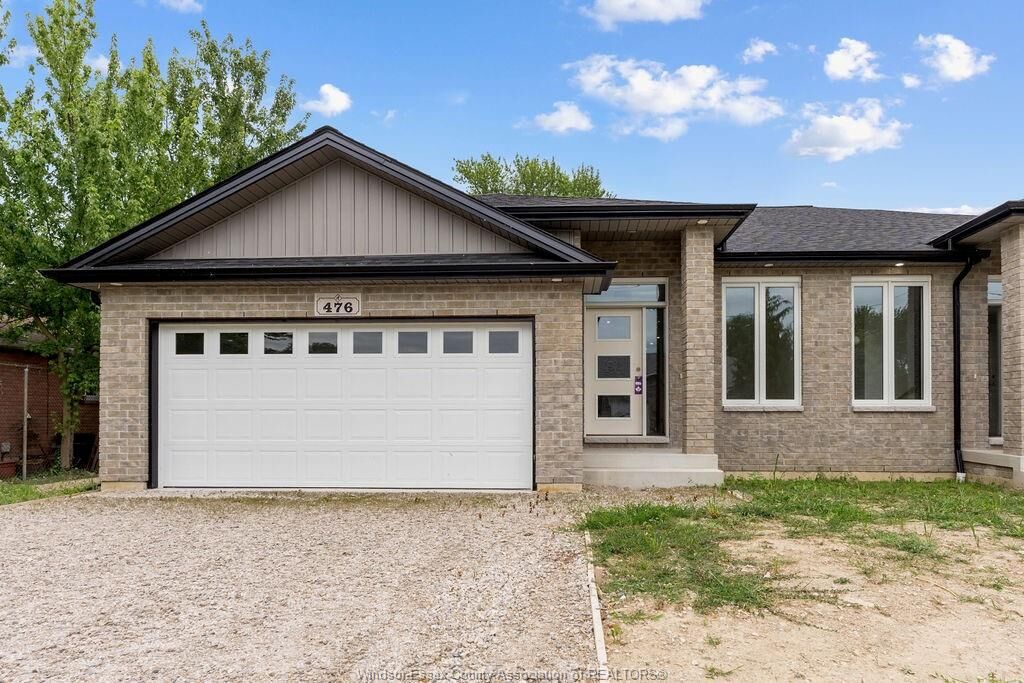 Property Photo: 476 Railway Avenue ON N0R 1A0