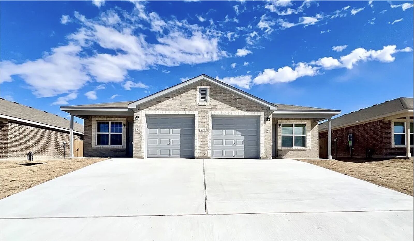 Property Photo:  209 Dolphin Drive B  TX 76501 