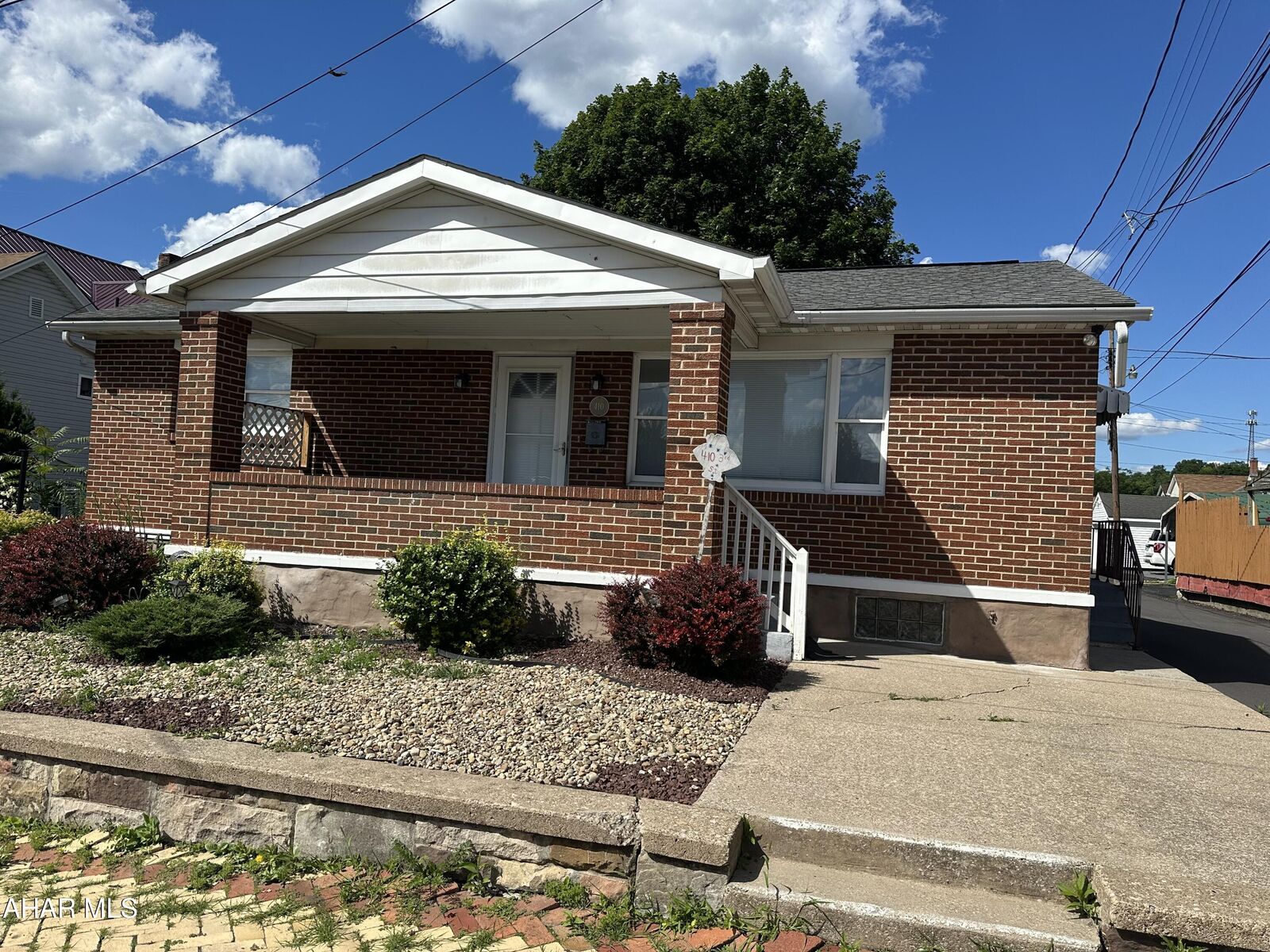 Property Photo: 410 3rd Street PA 16602