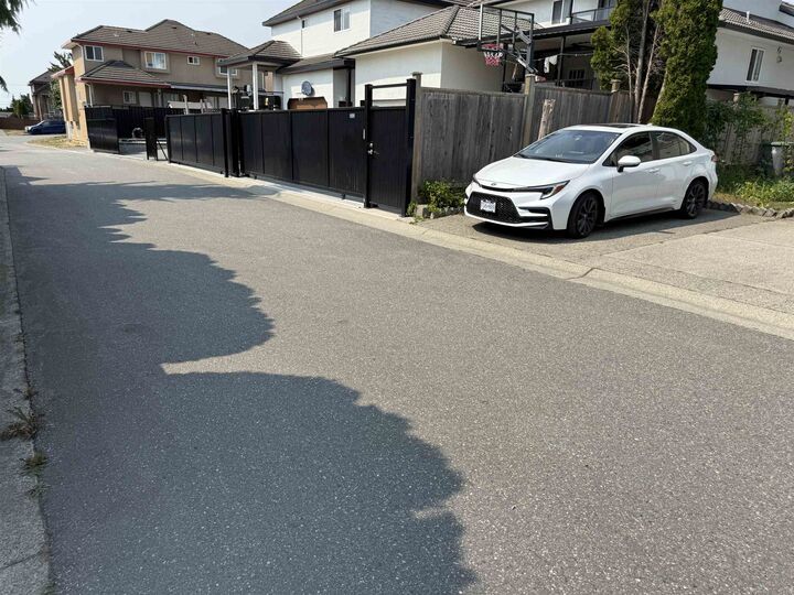 Property Photo: 15290 84 Avenue BC V3S 2N1