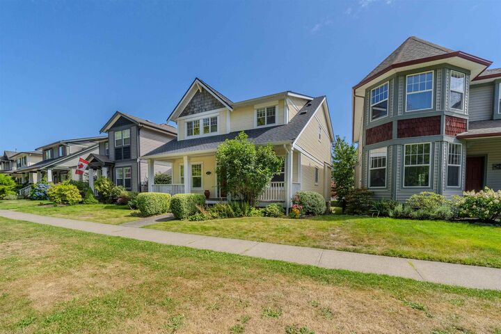 Property Photo: 36256 Stephen Leacock Drive BC V3G 3C4