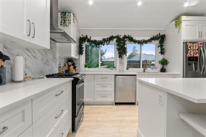 Property Photo:  46022 Clarke Drive  BC V2P 3N6 