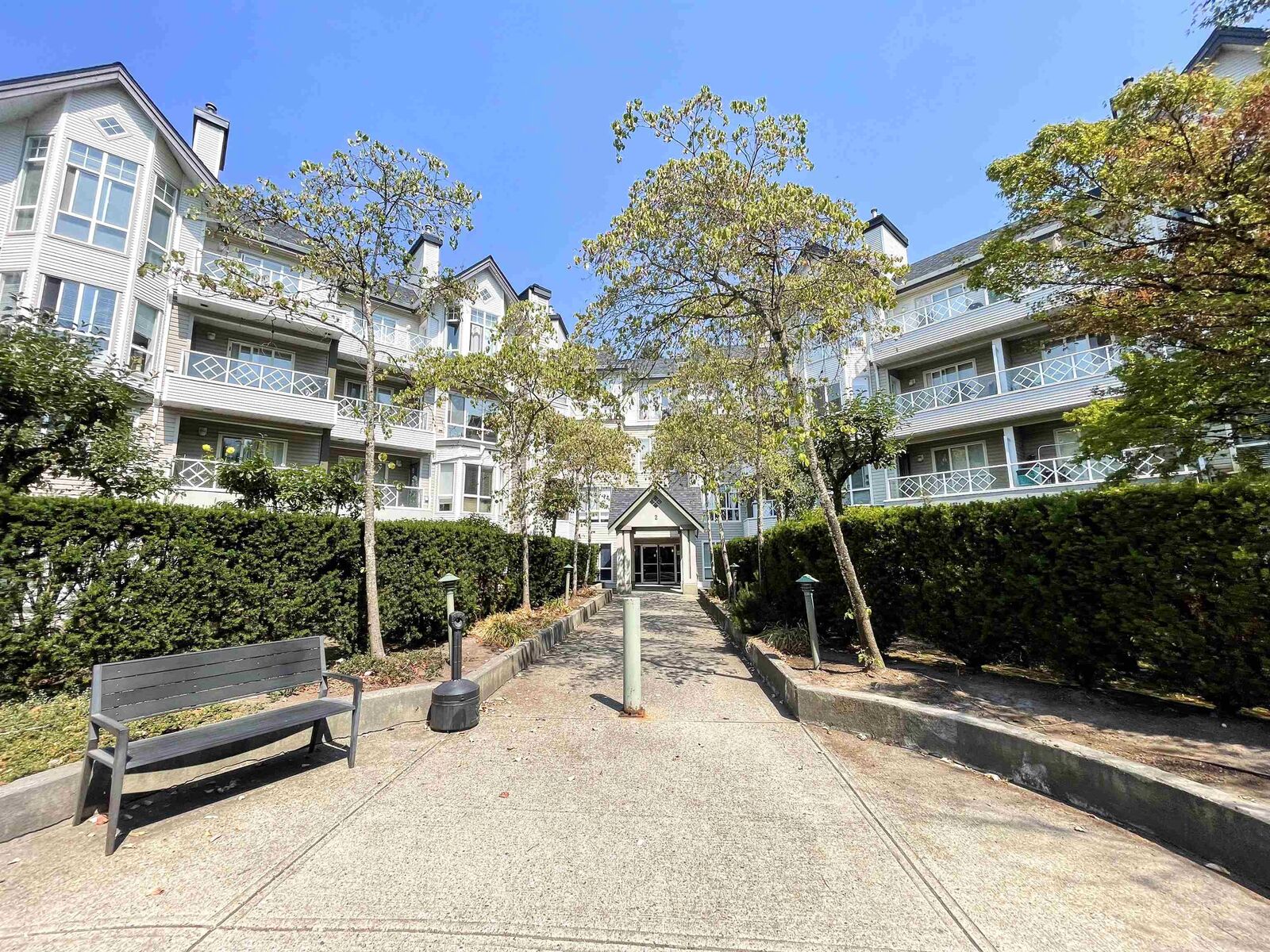 Property Photo: 9979 140 Street 102 BC V3T 5W2