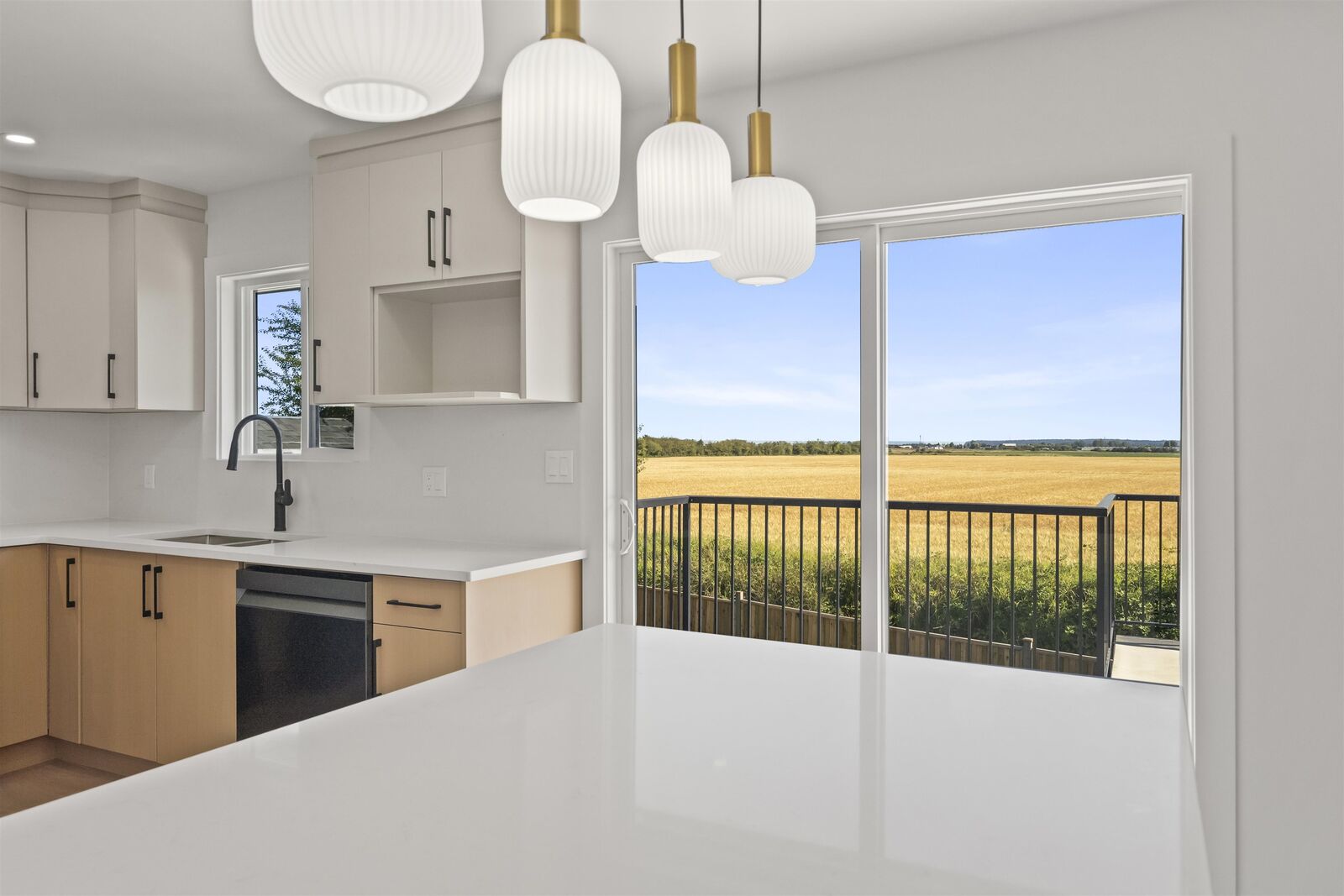 Property Photo: 5548 44 Avenue BC V4K 1E1