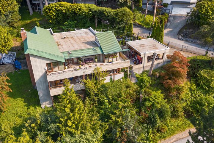 Property Photo: 115 Isleview Place BC V0N 2E0